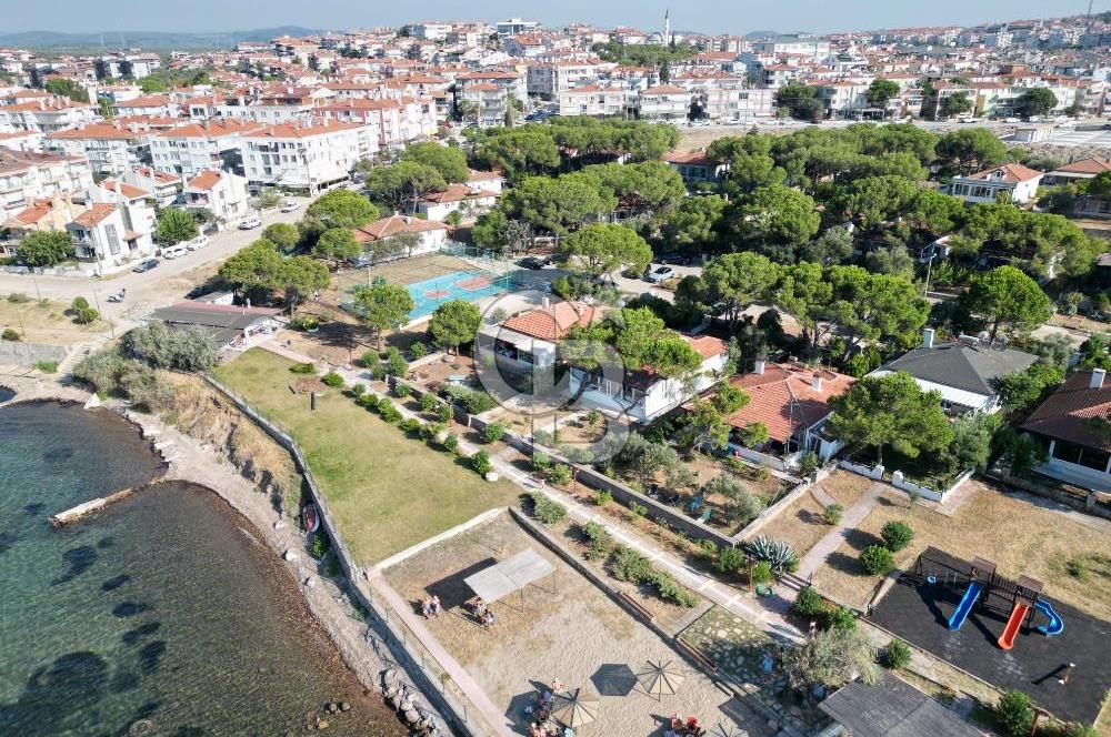 Ayvalık'ta Denize Sıfır Konumda Satılık 3+1 Müstakil Ev 