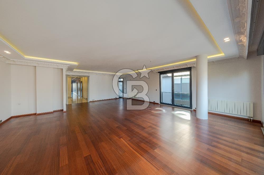 BAĞDAT CADDESİ'NDE KİRALIK DENİZ MANZARALI KATTA TEK 5+1 DAİRE
