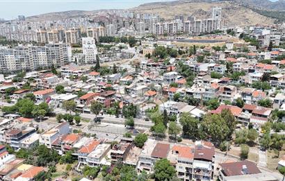 Karşıyaka Cumhuriyet Kentsel Dönüşüm Alanı 369m² Satılık Arsa/Ev