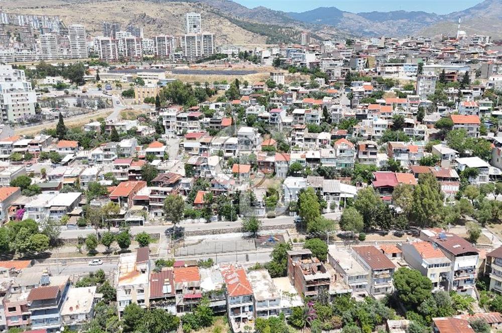 Karşıyaka Cumhuriyet Kentsel Dönüşüm Alanı 369m² Satılık Arsa/Ev