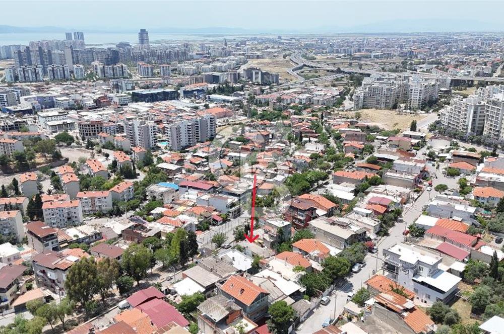 Karşıyaka Cumhuriyet Kentsel Dönüşüm Alanı 369m² Satılık Arsa/Ev