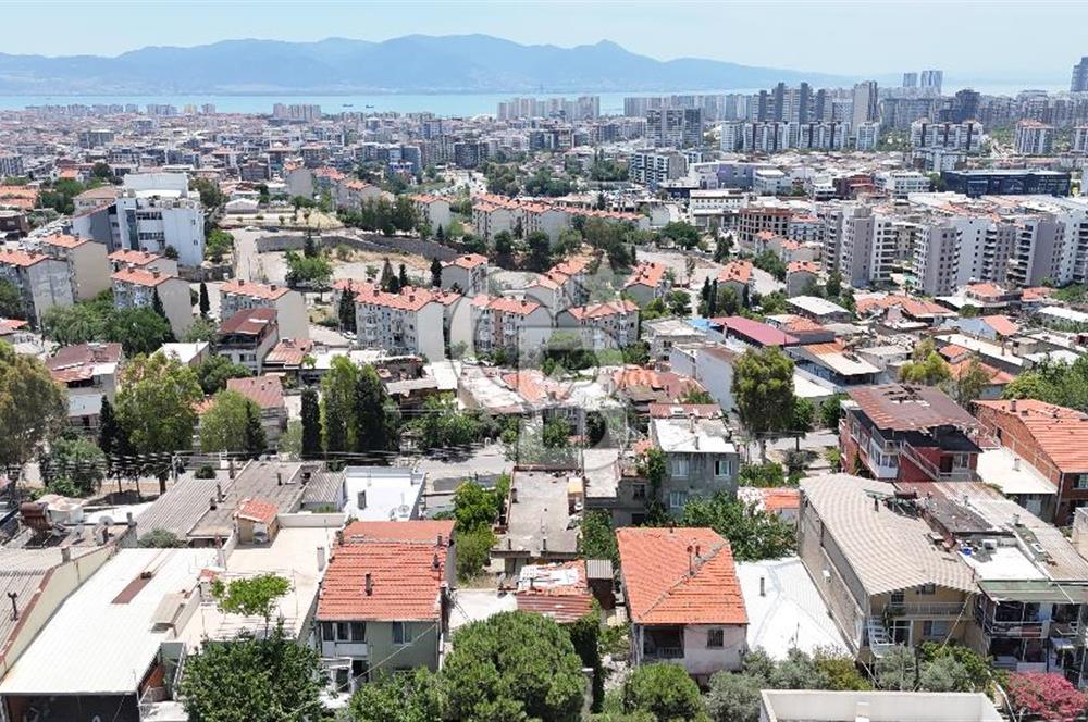 Karşıyaka Cumhuriyet Kentsel Dönüşüm Alanı 369m² Satılık Arsa/Ev