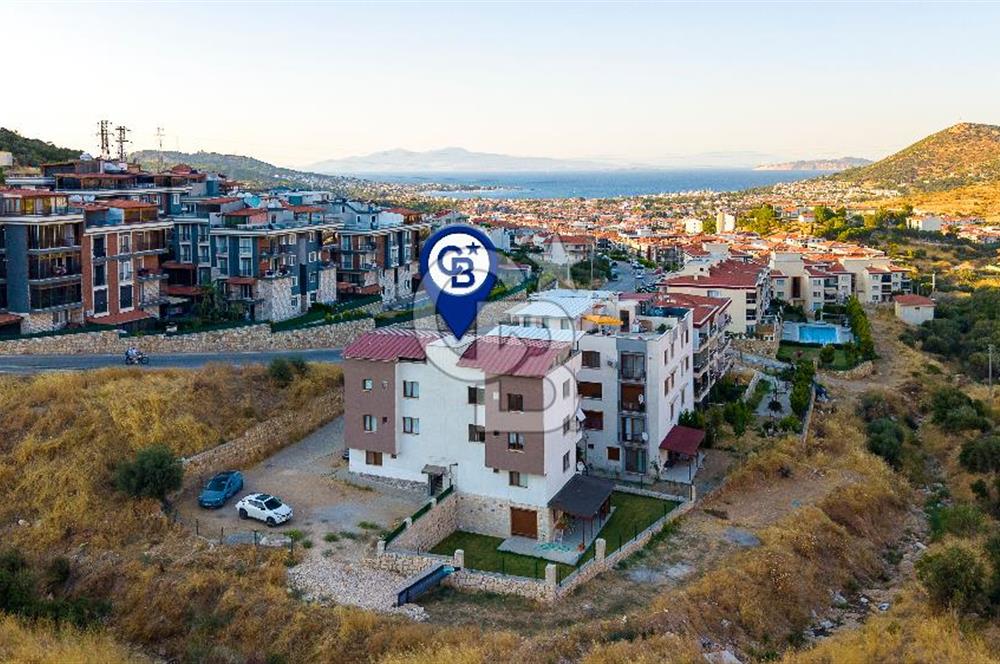 Yenifoça'da Full Deniz Manzaralı Satılık 3+1 Daire