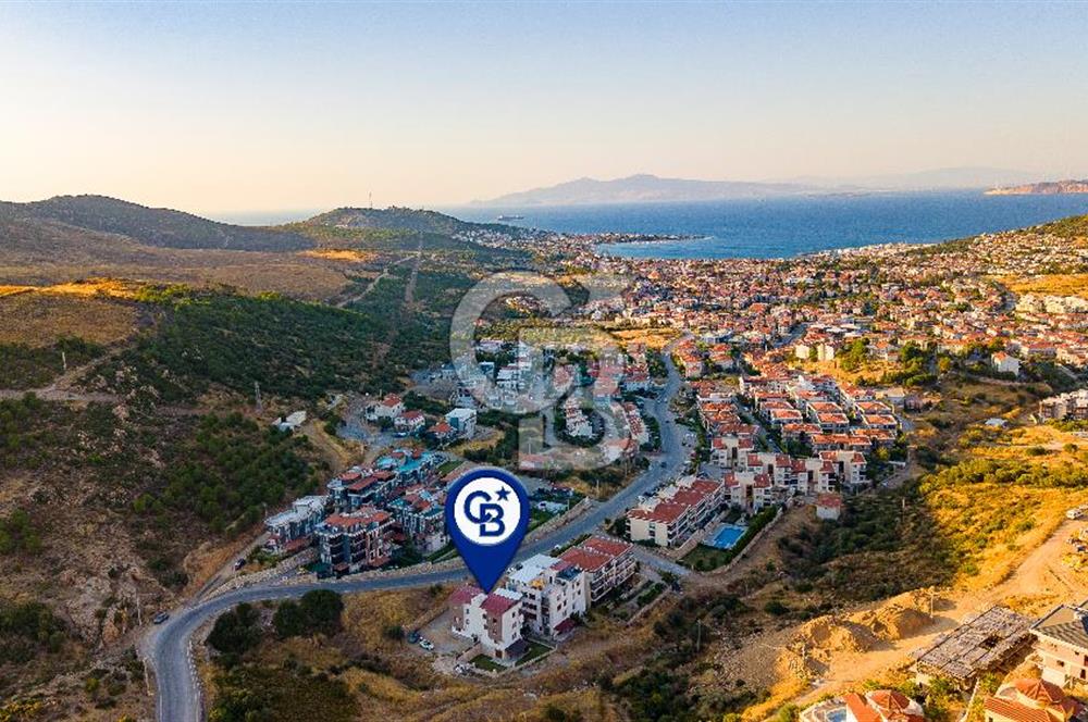 Yenifoça'da Full Deniz Manzaralı Satılık 3+1 Daire