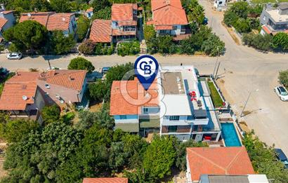 Yeni Foça Gencelli’de Denize 50 Metre Mesafede, Kış Bahçeli 2+1 Dubleks