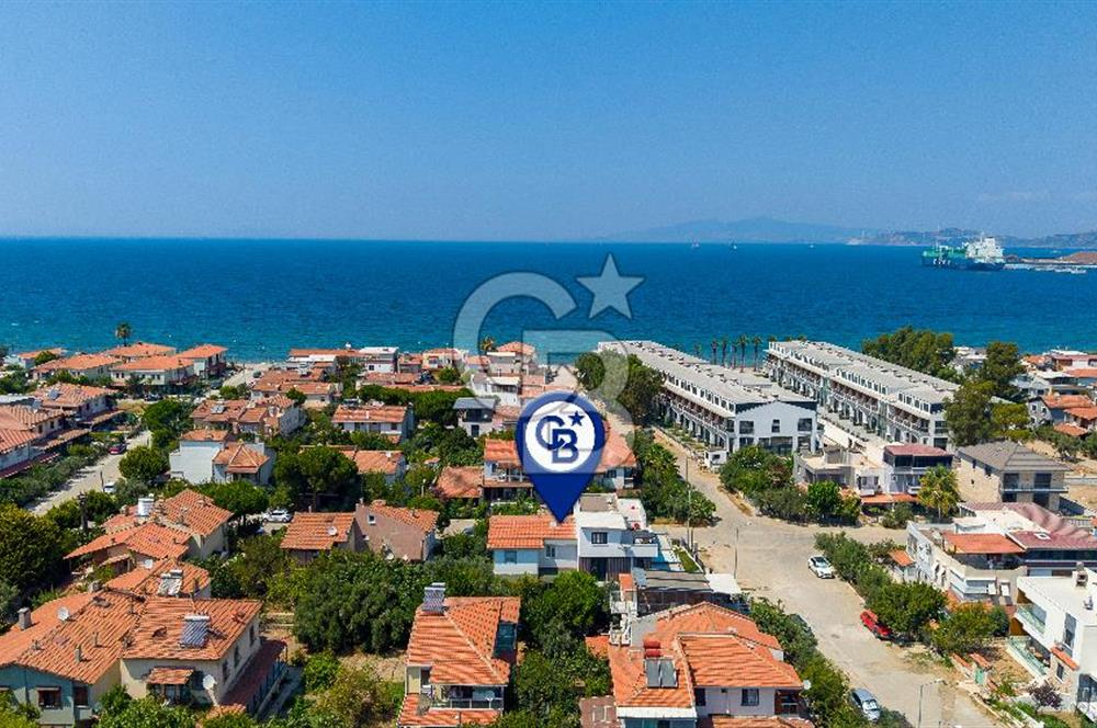Yeni Foça Gencelli’de Denize 50 Metre Mesafede, Kış Bahçeli 2+1 Dubleks