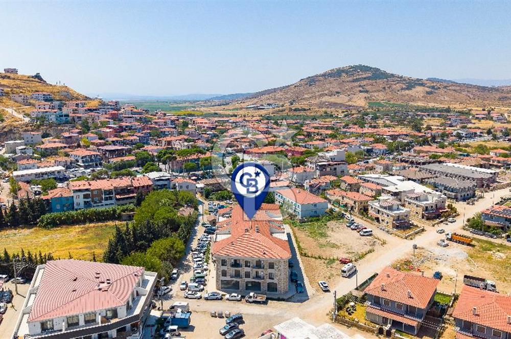 Foça Hacıveli Mah. Merkezi Konumda Satılık 4+1 Teraslı Dubleks