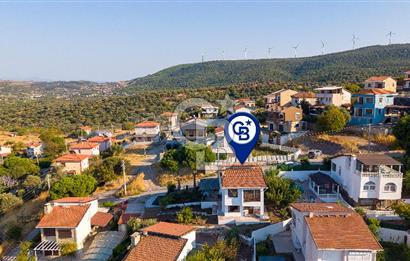 Yenifoça Donatkent'te Satılık Deniz Manzaralı Müstakil 3+1 Villa​