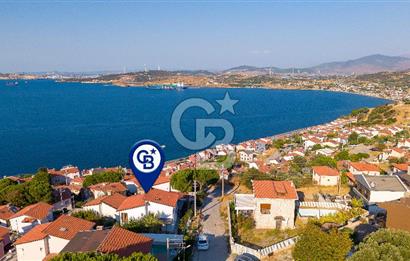 Yenifoça Donatkent'te Satılık Deniz Manzaralı Müstakil 3+1 Villa​