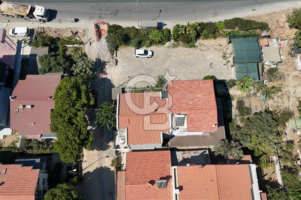 Urla Çamlıçay'da Denize 150m, Cadde Üzeri, Tadilatlı KOMPLE SATILIK BİNA