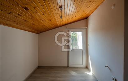 Urla Çamlıçay'da Denize 150m, Cadde Üzeri, Tadilatlı KOMPLE SATILIK BİNA
