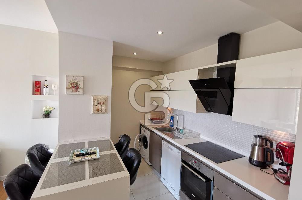 Karşıyaka Mavişehir Modda Eşyalı Satılık 2+1 Daire