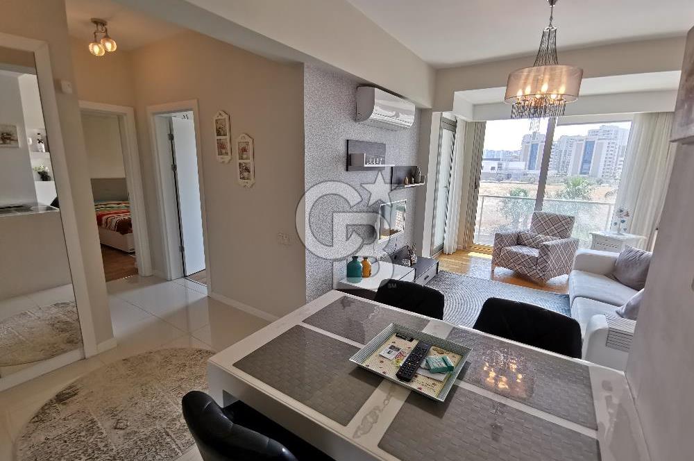 Karşıyaka Mavişehir Modda Eşyalı Satılık 2+1 Daire