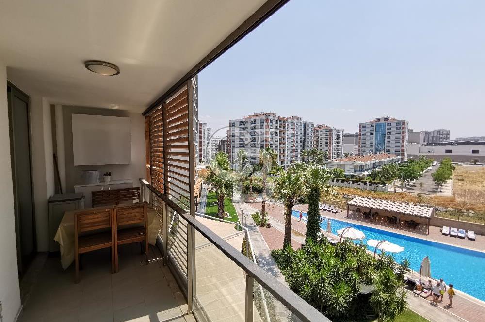 Karşıyaka Mavişehir Modda Eşyalı Satılık 2+1 Daire