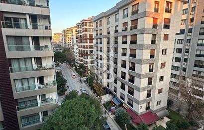 KADIKÖY ERENKÖY'DE PRESTİJLİ KONUMDA KİRALIK 2+1 DAİRE