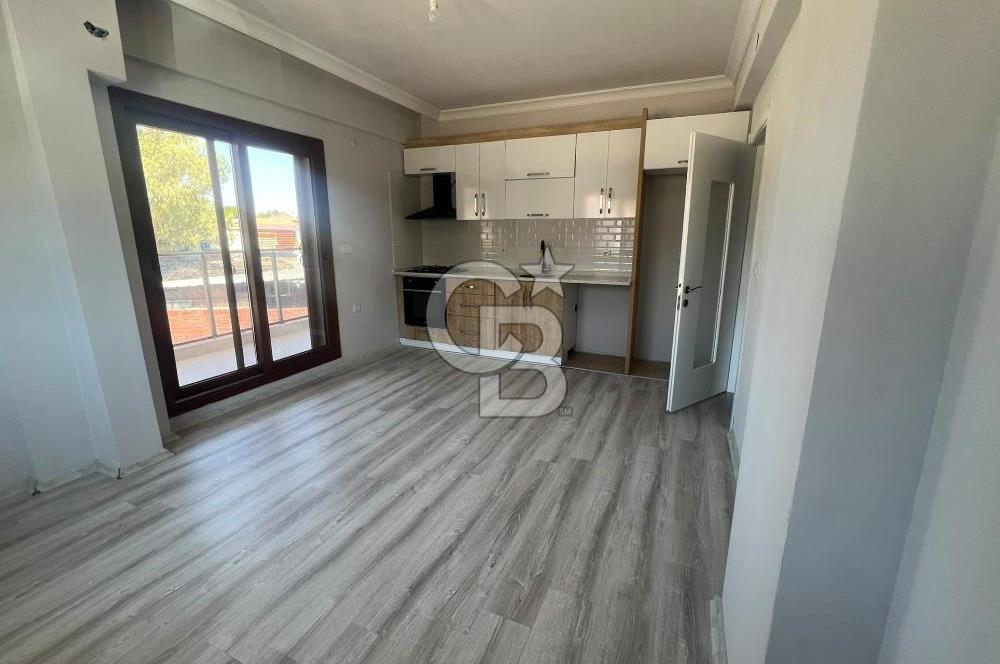 Foça Yenibağarası Mah. Kiralık 2+1 Daire
