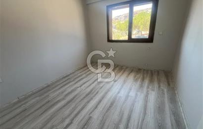 Foça Yenibağarası Mah. Kiralık 2+1 Daire