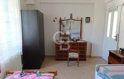 Yenifoça M.Kemal Atatürk Mah. Eşyalı Kiralık 3+1 Daire