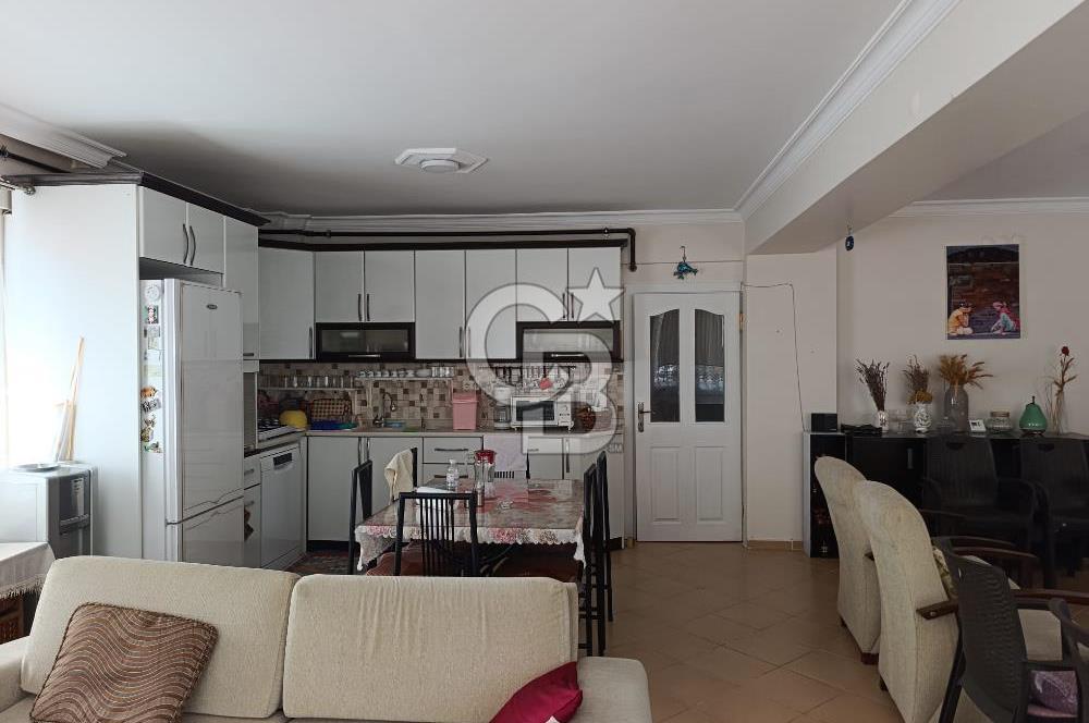 Yenifoça M.Kemal Atatürk Mah. Eşyalı Kiralık 3+1 Daire