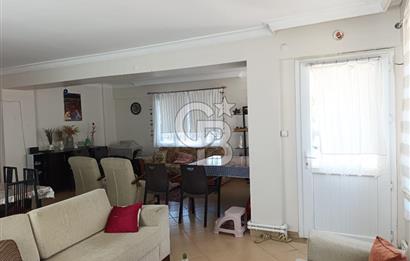 Yenifoça M.Kemal Atatürk Mah. Eşyalı Kiralık 3+1 Daire