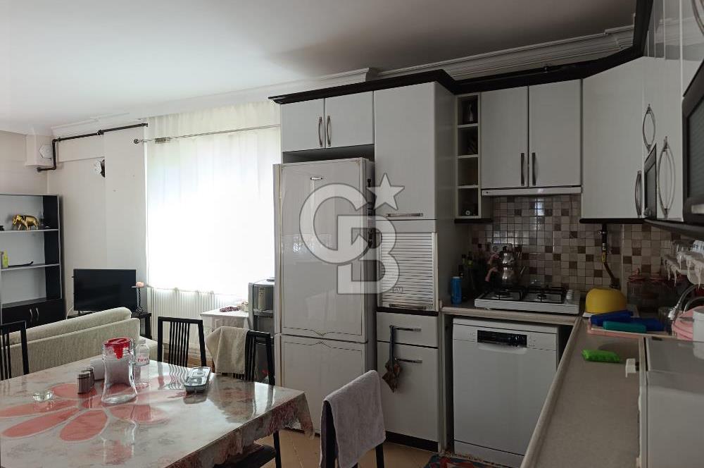 Yenifoça M.Kemal Atatürk Mah. Eşyalı Kiralık 3+1 Daire