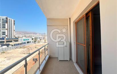 Karşıyaka Yalı Mahallesi Doğa Koleji Yakını 3+1 Satılık Daire