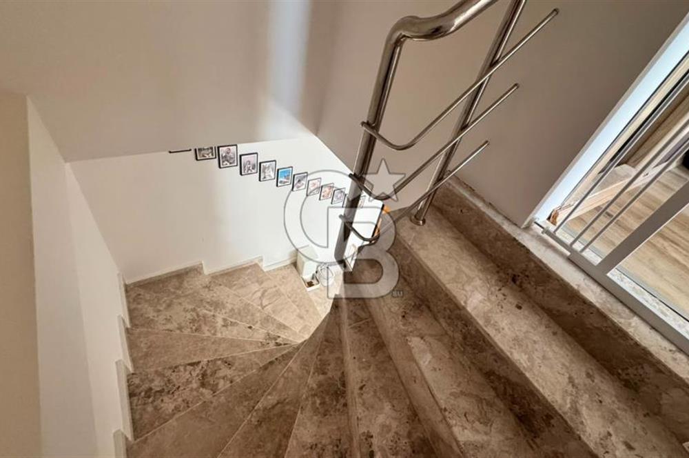 Ataşehir Mahallesi Merkezi Konumda Satılık Dubleks Daire