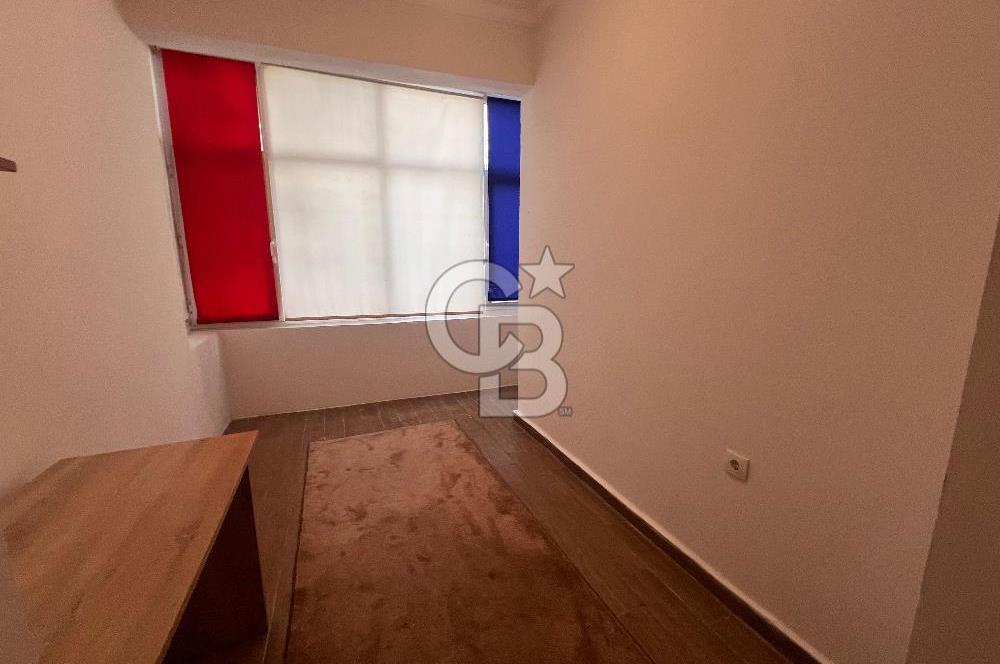 Aksoy'da Giriş Katı Bahçeli Kiralık 2+1 Daire