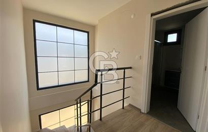 GÖMEÇ DENİZ EVLER SİTESİ'NDE SATILIK 3+1 VİLLA