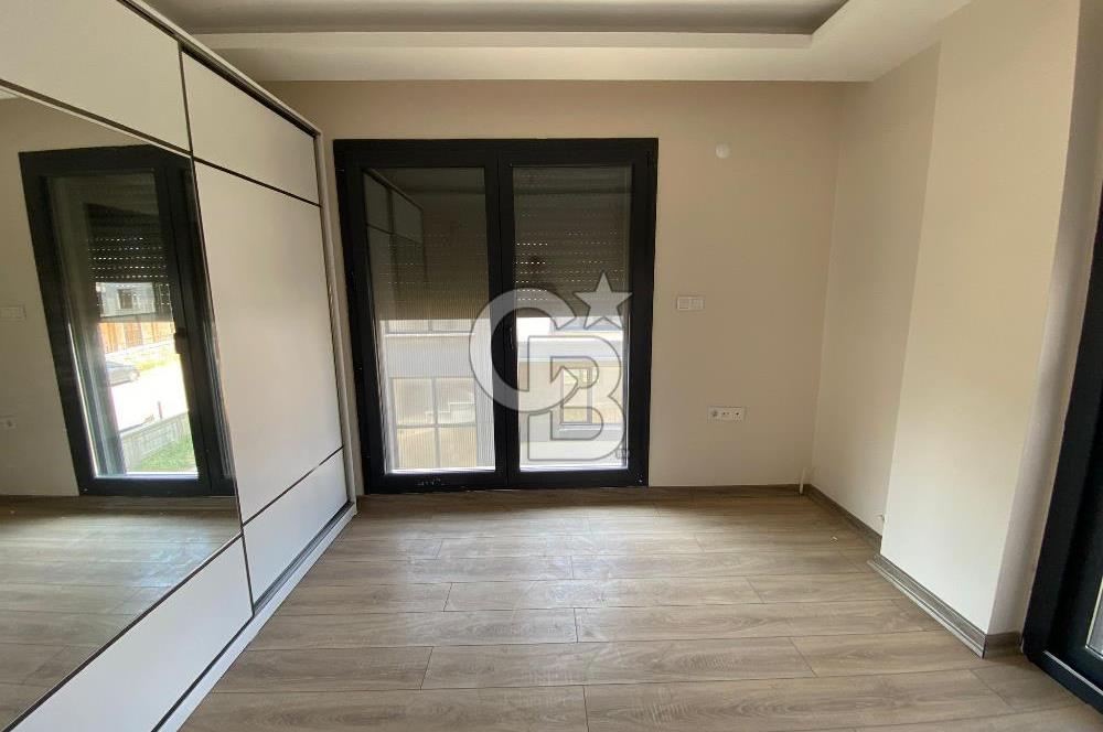 GÖMEÇ DENİZ EVLER SİTESİ'NDE SATILIK 3+1 VİLLA