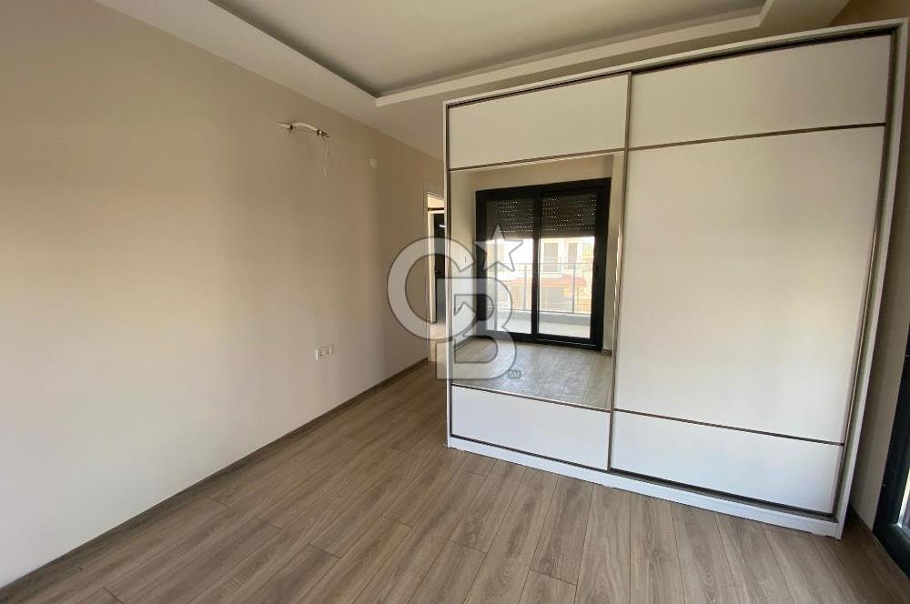 GÖMEÇ DENİZ EVLER SİTESİ'NDE SATILIK 3+1 VİLLA