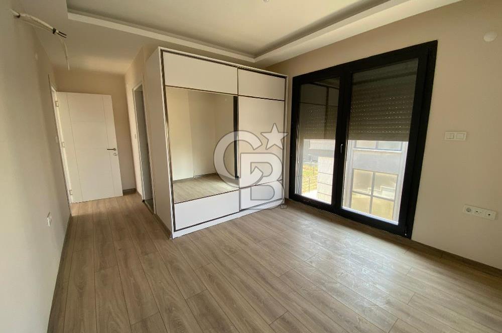 GÖMEÇ DENİZ EVLER SİTESİ'NDE SATILIK 3+1 VİLLA