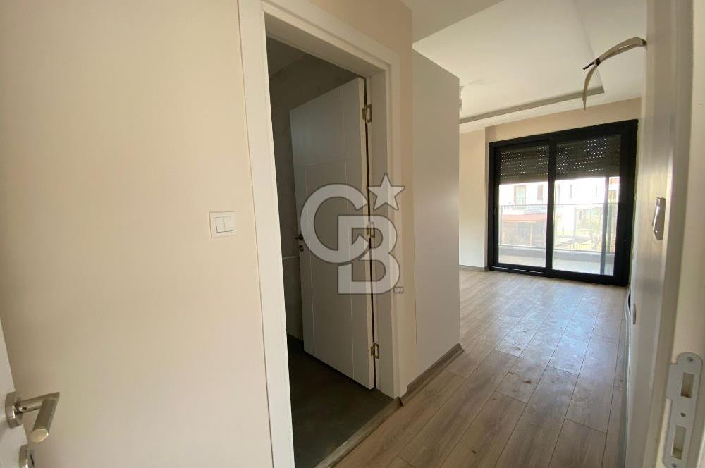 GÖMEÇ DENİZ EVLER SİTESİ'NDE SATILIK 3+1 VİLLA
