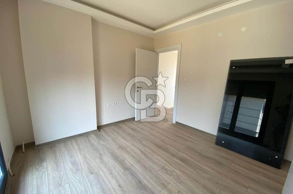GÖMEÇ DENİZ EVLER SİTESİ'NDE SATILIK 3+1 VİLLA