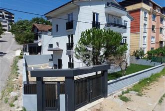 CB Envoy'dan Şirinköy'de Komple Satılık Bina - 1 - 369630