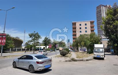 İZMİR BORNOVA ÇAMDİBİ SATILIK DÜKKANLI ARSA YATIRIM FIRSATI