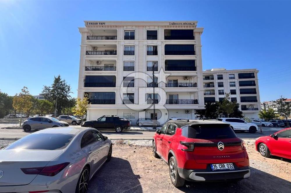 ALİAĞA SİTELER MAHALLESİNDE KONUMUYLA FARK YARATAN 3+1 DAİRE
