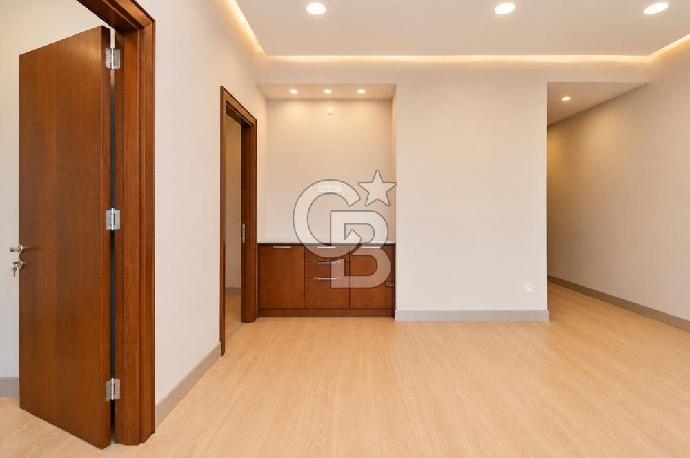 Eylem Keskin Ege Perlada KDV Avantajlı Kiralık Muhteşem 2+1 Ofis