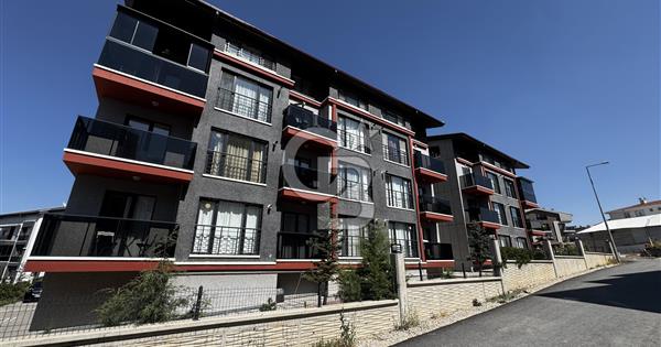 CB VİZYON’DAN İNCEK MAH. SİTE İÇERİSİNDE EŞYALI KİRALIK 1+1 DAİRE - 369702