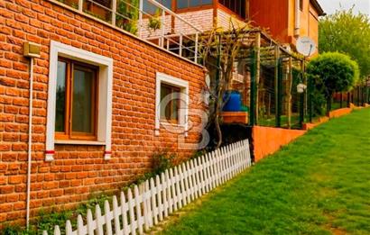 SAPANCA GÖLÜ’NE KARŞI, DOĞANIN İÇİNDE HAZIR SATILIK İŞLETME