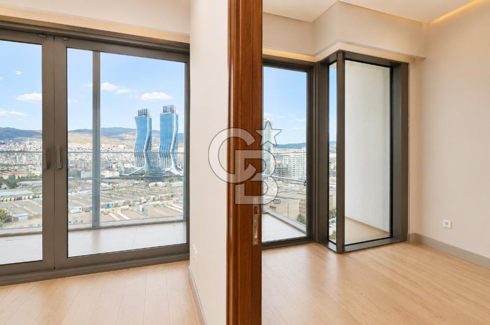 Eylem Keskin Ege Perlada KDV Avantajlı Kiralık Muhteşem 2+1 Ofis