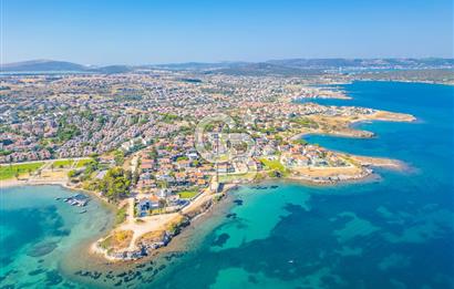 ÇEŞME YALI DA DENİZ MANZARALI 4+1 NATAMAM SATILIK VİLLA