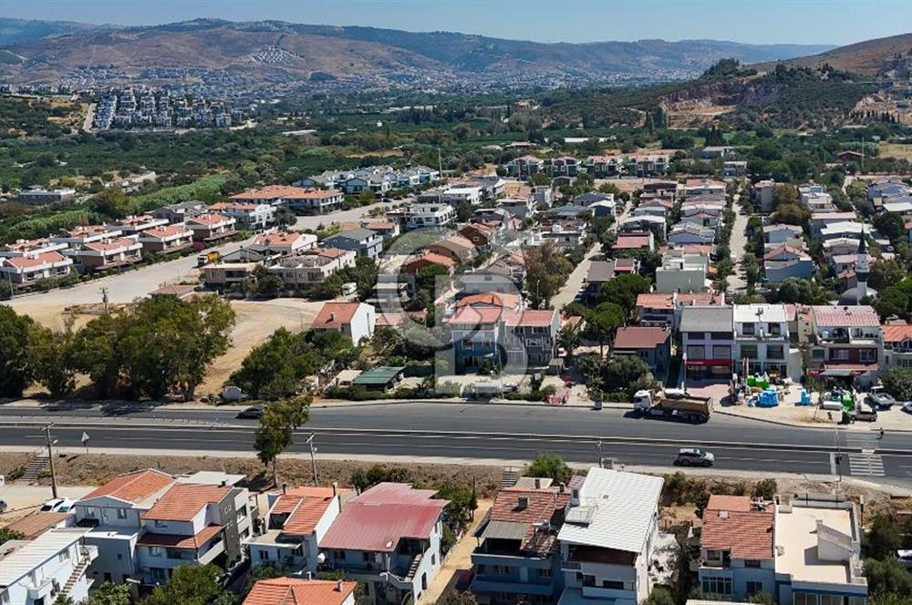 Urla Çamlıçay'da Denize 200 m, Cadde Üzeri Satılık 2+1 Daire!