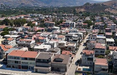 Urla Çamlıçay'da Denize 200 m, Cadde Üzeri Satılık 2+1 Daire!