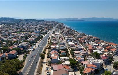 Urla Çamlıçay'da Denize 200 m, Cadde Üzeri Satılık 2+1 Daire!