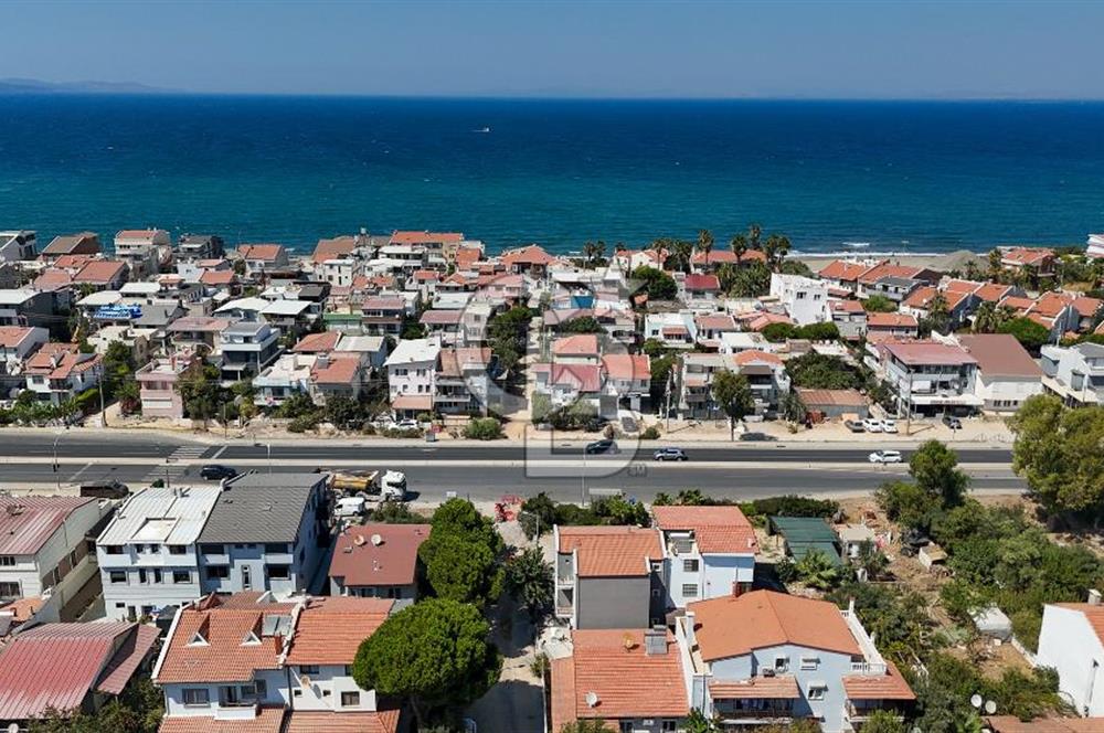 Urla Çamlıçay'da Denize 200 m, Cadde Üzeri Satılık 2+1 Daire!
