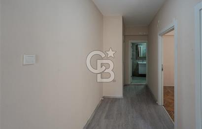 Urla Çamlıçay'da Denize 200 m, Cadde Üzeri Satılık 2+1 Daire!