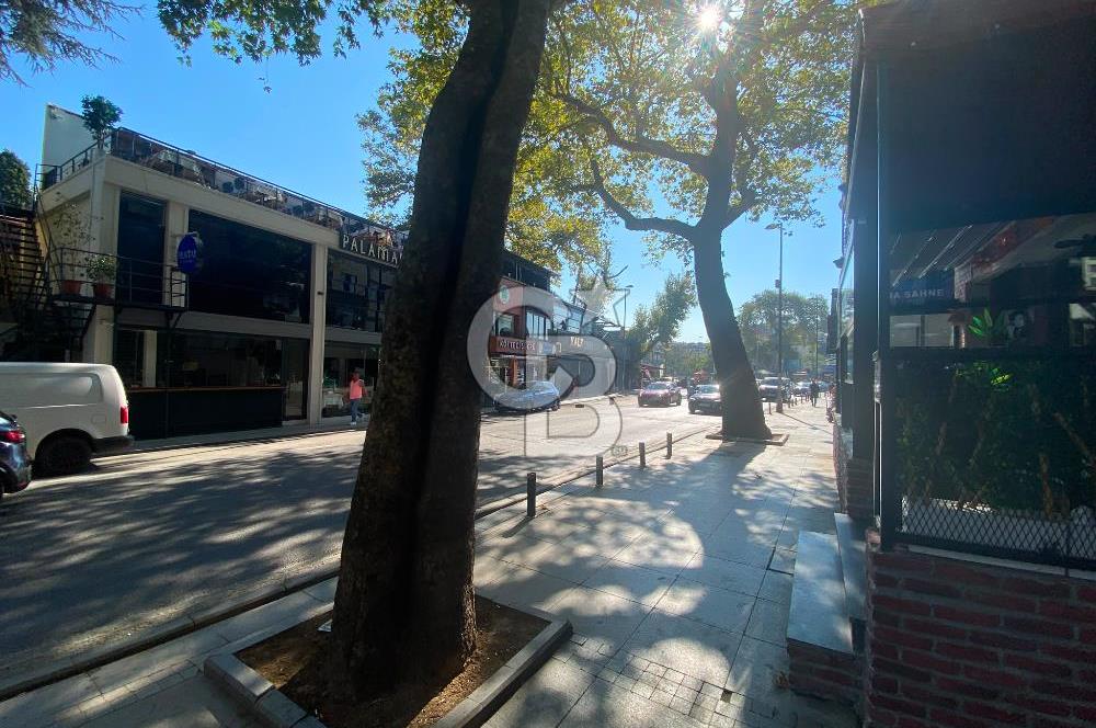 BOSTANCI BAĞDAT CD. ÜZERİNDE BACALI 47 M2 KİRALIK DÜKKAN