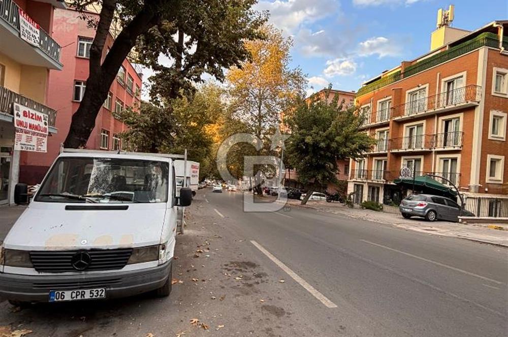 ÇANKAYA BÜLBÜL DERESİ CADDESİNDE SATILIK 3+1 DAİRE