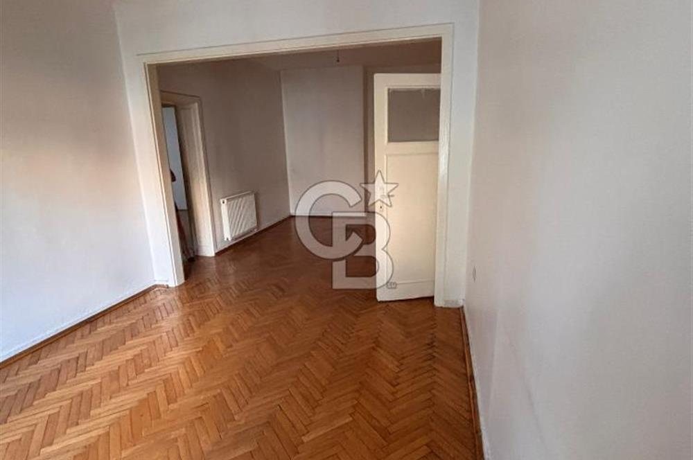 ÇANKAYA BÜLBÜL DERESİ CADDESİNDE SATILIK 3+1 DAİRE
